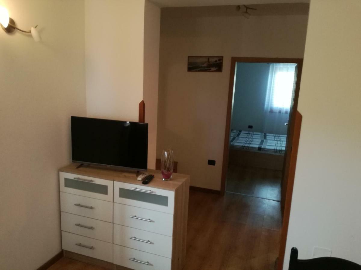 Galižana Apartment Rojnic מראה חיצוני תמונה