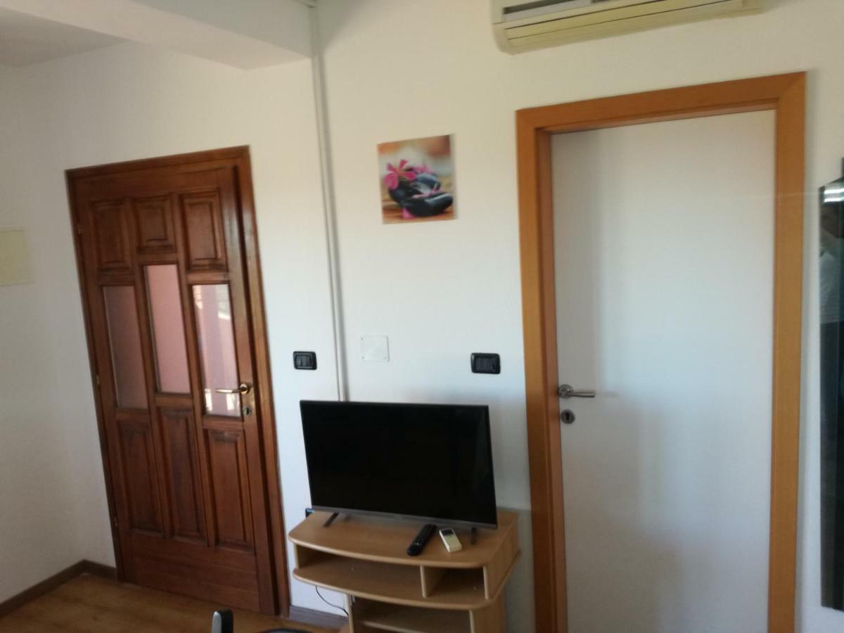 Galižana Apartment Rojnic מראה חיצוני תמונה