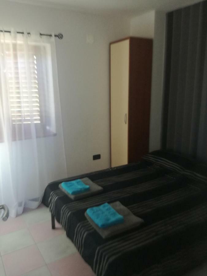 Galižana Apartment Rojnic מראה חיצוני תמונה