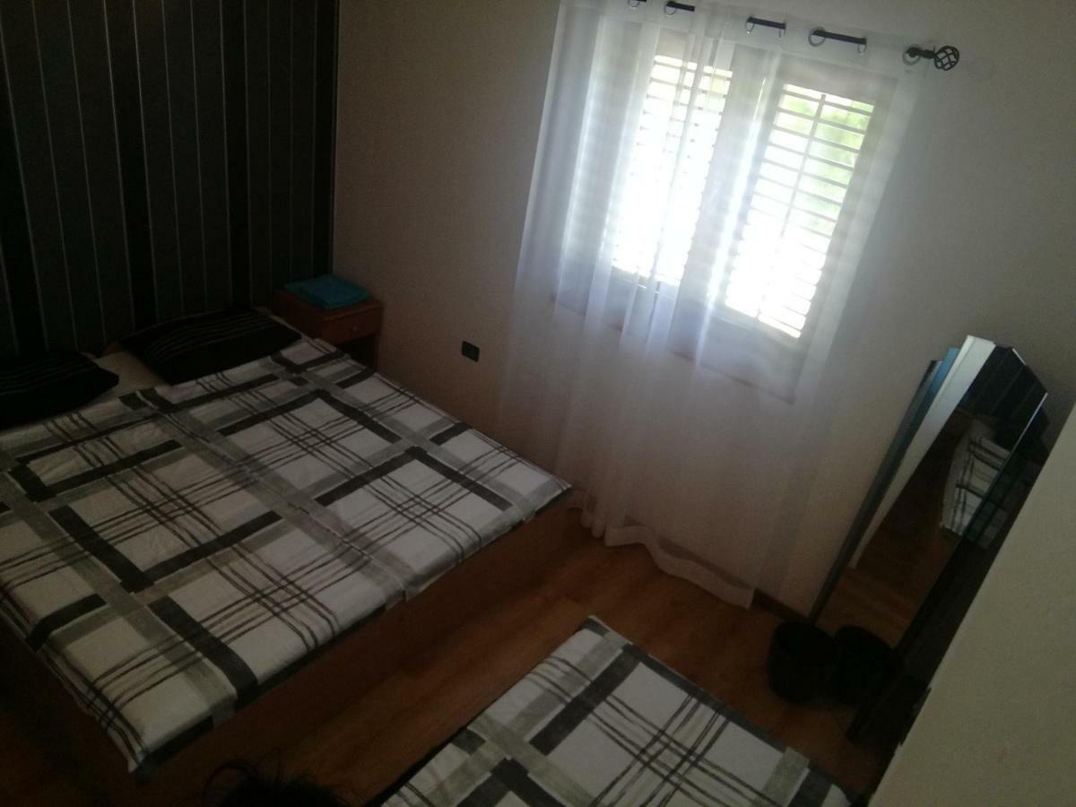 Galižana Apartment Rojnic מראה חיצוני תמונה